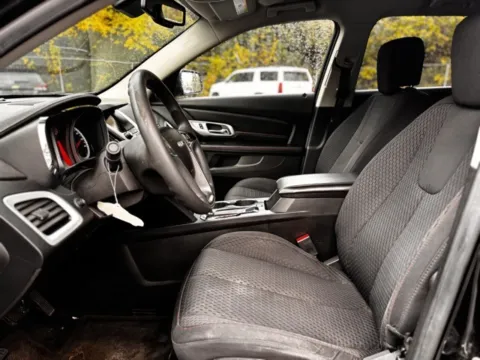 More photos of 2015 GMC Terrain SLE-1 at Hank Graff Chevrolet Davison, MI