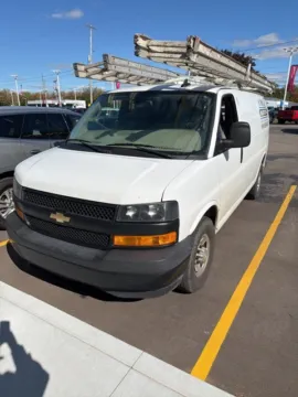 White 2020 Chevrolet Express 2500 Work Van for sale in Davison, MI