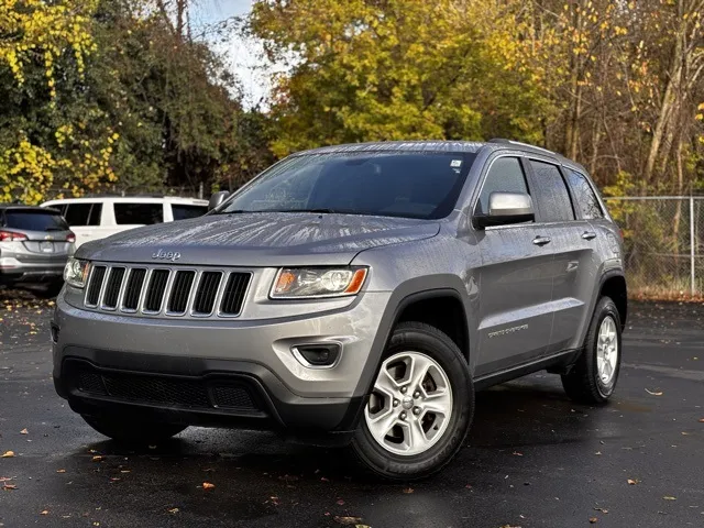 2016 Jeep Grand Cherokee Laredo for sale in Davison, MI