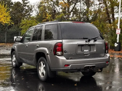 More photos of 2008 Chevrolet TrailBlazer LT at Hank Graff Chevrolet Davison, MI