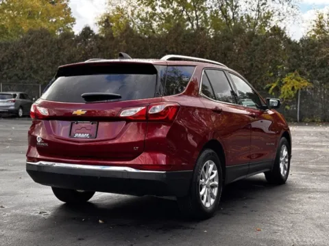 More photos of 2018 Chevrolet Equinox LT at Hank Graff Chevrolet Davison, MI