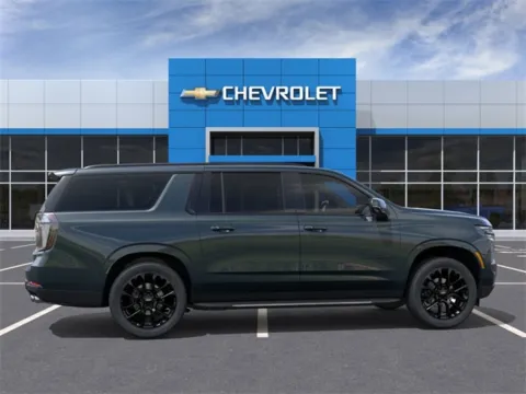 More photos of 2026 Chevrolet Suburban RST at Hank Graff Chevrolet Davison, MI