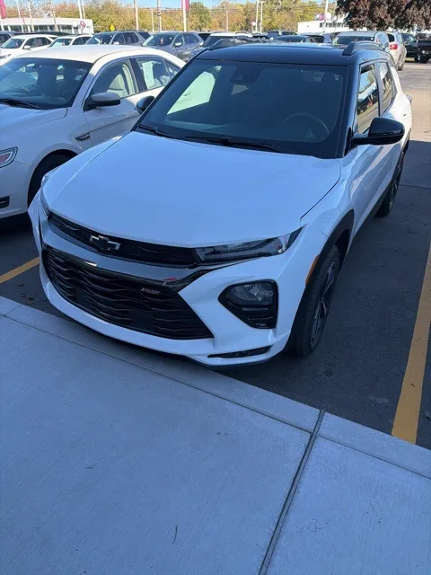 White 2022 Chevrolet TrailBlazer RS for sale in Davison, MI
