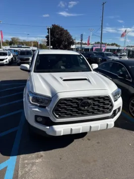 Photos of 2023 Toyota Tacoma SR5 for sale in Davison, MI at Hank Graff Chevrolet Davison