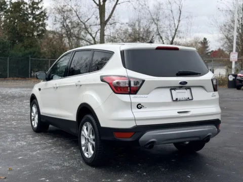 More photos of 2017 Ford Escape SE at Hank Graff Chevrolet Davison, MI
