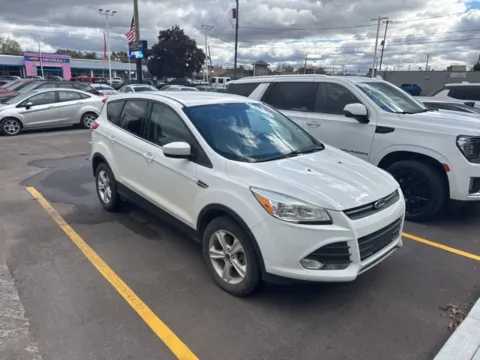 Another view of 2015 Ford Escape SE for sale in Davison, MI at Hank Graff Chevrolet Davison