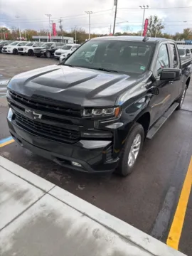 Black 2020 Chevrolet Silverado 1500 RST for sale in Davison, MI