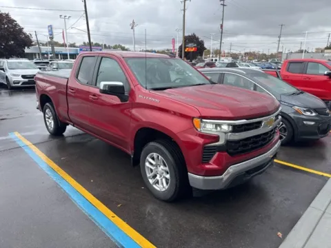 Another view of 2022 Chevrolet Silverado 1500 LT for sale in Davison, MI at Hank Graff Chevrolet Davison
