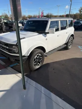 White 2024 Ford Bronco Outer Banks for sale in Davison, MI