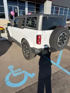 More photos of 2024 Ford Bronco Outer Banks at Hank Graff Chevrolet Davison, MI