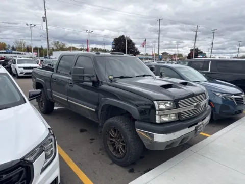 More photos of 2004 Chevrolet Silverado 1500 Z71 at Hank Graff Chevrolet Davison, MI