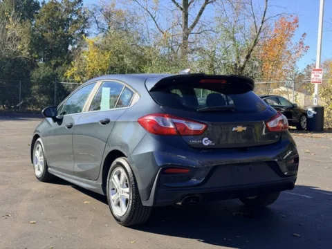 More photos of 2018 Chevrolet Cruze LT at Hank Graff Chevrolet Davison, MI