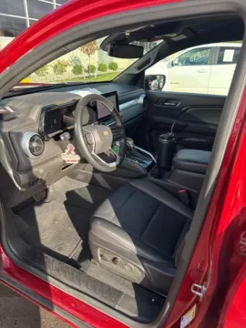 More photos of 2023 Chevrolet Colorado LT at Hank Graff Chevrolet Davison, MI