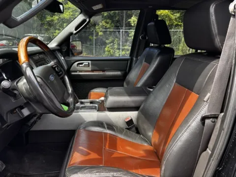 More photos of 2008 Ford Expedition EL Limited at Hank Graff Chevrolet Davison, MI