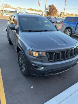 Another view of 2016 Jeep Grand Cherokee Limited for sale in Davison, MI at Hank Graff Chevrolet Davison