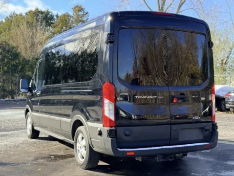 More photos of 2017 Ford Transit-350 XLT at Hank Graff Chevrolet Davison, MI