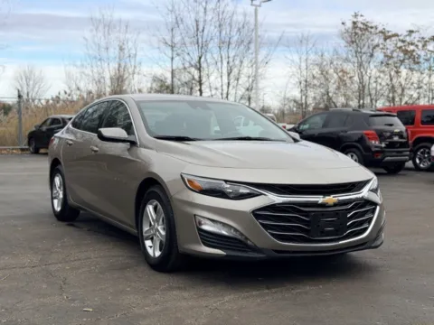 Photos of 2023 Chevrolet Malibu LT for sale in Davison, MI at Hank Graff Chevrolet Davison