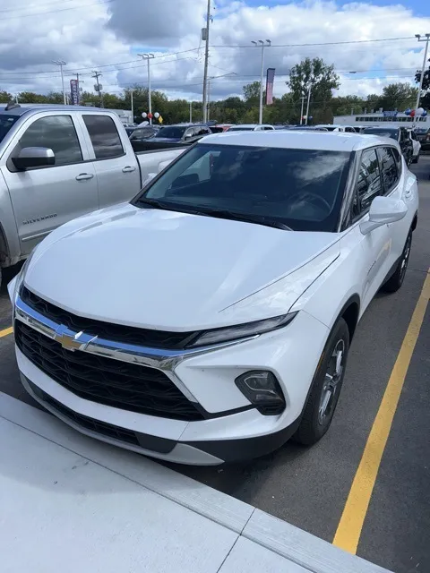 White 2024 Chevrolet Blazer LT for sale in Davison, MI
