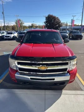 Photos of 2011 Chevrolet Silverado 1500 LT for sale in Davison, MI at Hank Graff Chevrolet Davison