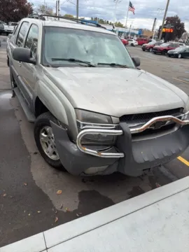 Another view of 2003 Chevrolet Avalanche 1500 for sale in Davison, MI at Hank Graff Chevrolet Davison