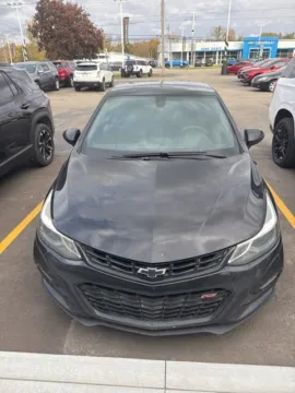 Photos of 2018 Chevrolet Cruze LT for sale in Davison, MI at Hank Graff Chevrolet Davison