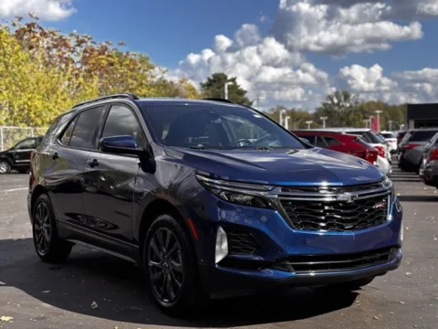 Photos of 2022 Chevrolet Equinox RS for sale in Davison, MI at Hank Graff Chevrolet Davison