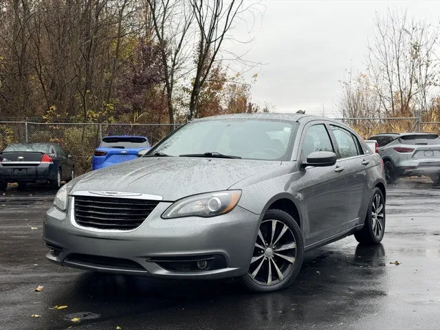 2012 Chrysler 200 Touring