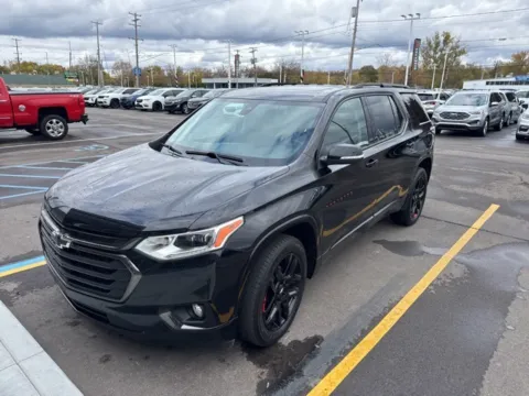 Black 2021 Chevrolet Traverse Premier for sale in Davison, MI
