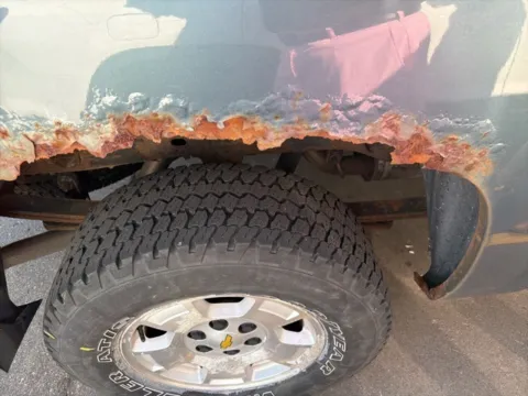 More photos of 2011 Chevrolet Silverado 1500 LT at Hank Graff Chevrolet Davison, MI