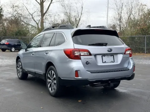More photos of 2016 Subaru Outback 2.5i at Hank Graff Chevrolet Davison, MI