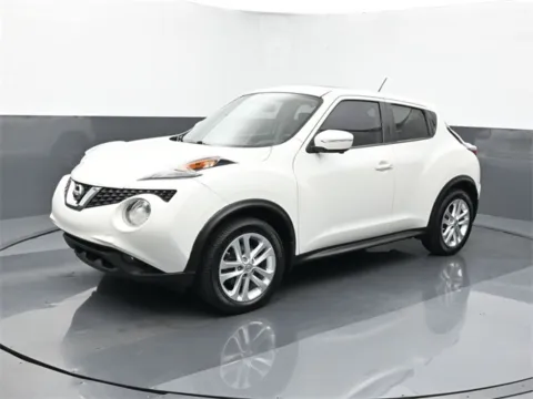 Photos of 2015 Nissan Juke SL for sale in Omaha, NE at Schrier Automotive Inc