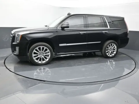 Another view of 2020 Cadillac Escalade Premium Luxury for sale in Omaha, NE at Schrier Automotive Inc