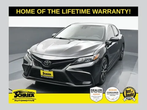 Black 2021 Toyota Camry SE for sale in Omaha, NE