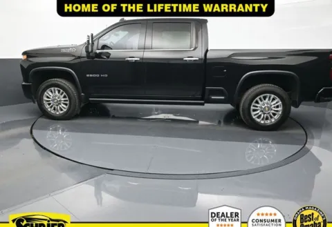 More photos of 2023 Chevrolet Silverado 2500HD High Country at Schrier Automotive Inc, NE