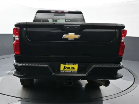 More photos of 2023 Chevrolet Silverado 2500HD High Country at Schrier Automotive Inc, NE
