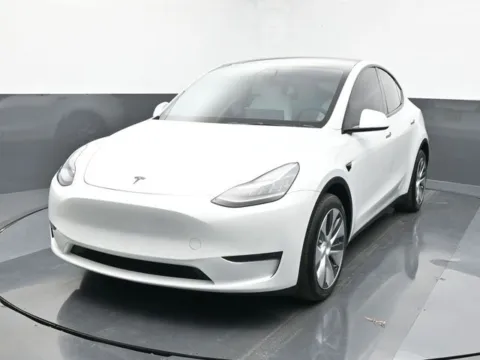 White 2021 Tesla Model Y Long Range for sale in Omaha, NE