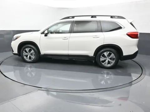 More photos of 2022 Subaru Ascent Premium at Schrier Automotive Inc, NE