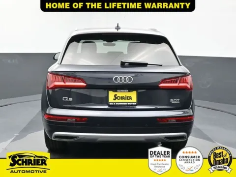 More photos of 2018 Audi Q5 2.0T at Schrier Automotive Inc, NE