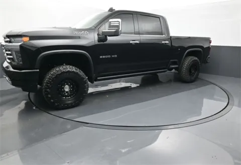 Photos of 2022 Chevrolet Silverado 2500HD High Country for sale in Omaha, NE at Schrier Automotive Inc