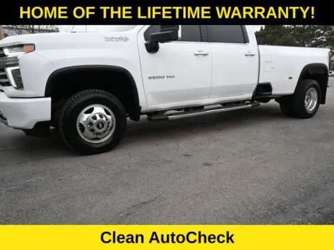 More photos of 2022 Chevrolet Silverado 3500HD High Country at Schrier Automotive Inc, NE
