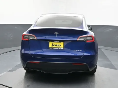 More photos of 2021 Tesla Model Y Long Range at Schrier Automotive Inc, NE
