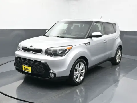 Silver 2016 Kia Soul Plus for sale in Omaha, NE