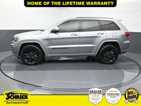 More photos of 2018 Jeep Grand Cherokee Laredo at Schrier Automotive Inc, NE