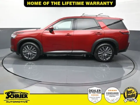 More photos of 2024 Nissan Pathfinder SL at Schrier Automotive Inc, NE