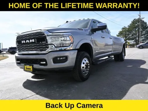 More photos of 2022 Ram 3500 Limited at Schrier Automotive Inc, NE