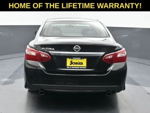 More photos of 2018 Nissan Altima 2.5 S at Schrier Automotive Inc, NE