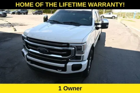 More photos of 2022 Ford F-350SD Platinum at Schrier Automotive Inc, NE