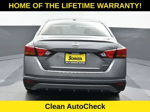 More photos of 2023 Nissan Altima 2.5 SV at Schrier Automotive Inc, NE