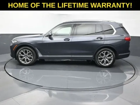 More photos of 2022 BMW X7 xDrive40i at Schrier Automotive Inc, NE