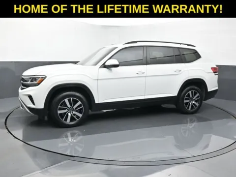 Another view of 2023 Volkswagen Atlas 2.0T SE for sale in Omaha, NE at Schrier Automotive Inc